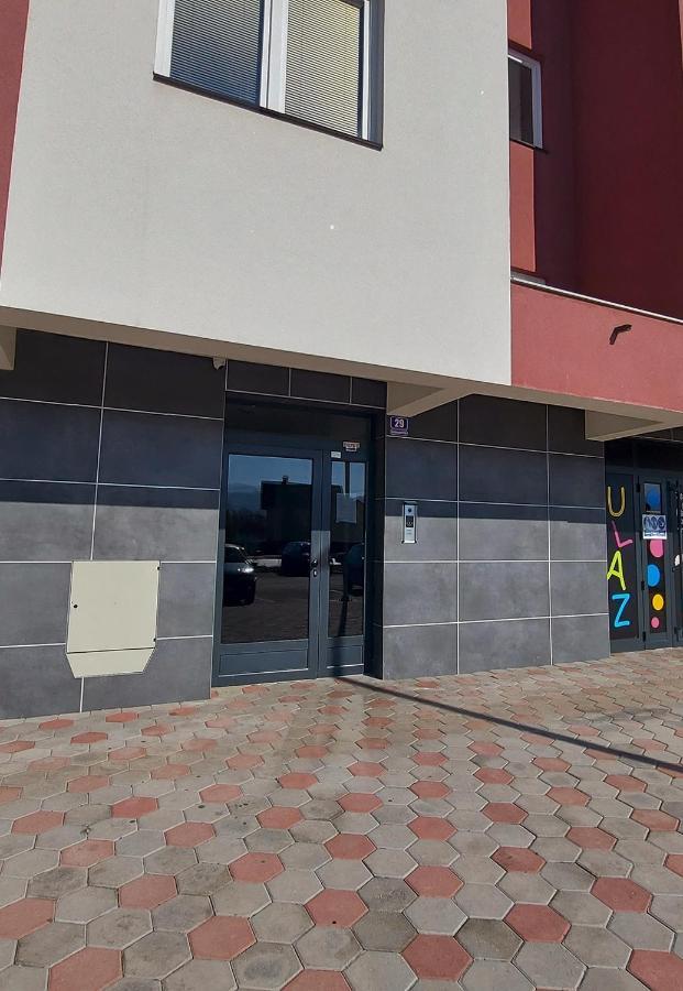 Apartman Victoria Lukavica المظهر الخارجي الصورة
