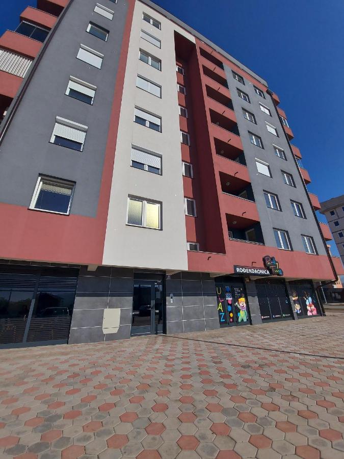 Apartman Victoria Lukavica المظهر الخارجي الصورة